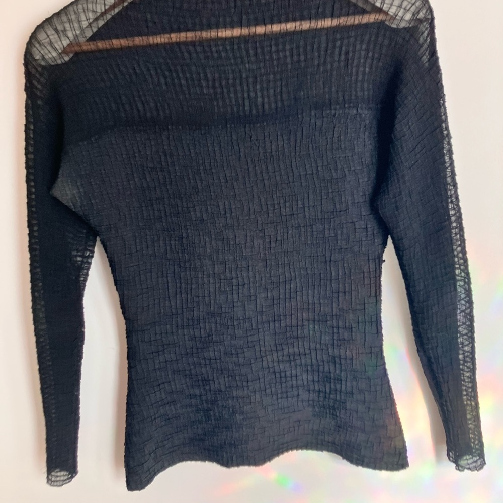 Elegant Black Women's crepe top